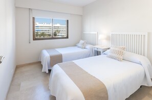 3 間睡房、熨斗/熨衫板、免費 Wi-Fi、床單