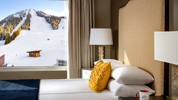 Zimmer, 1 King-Bett, Nichtraucher, Bergblick