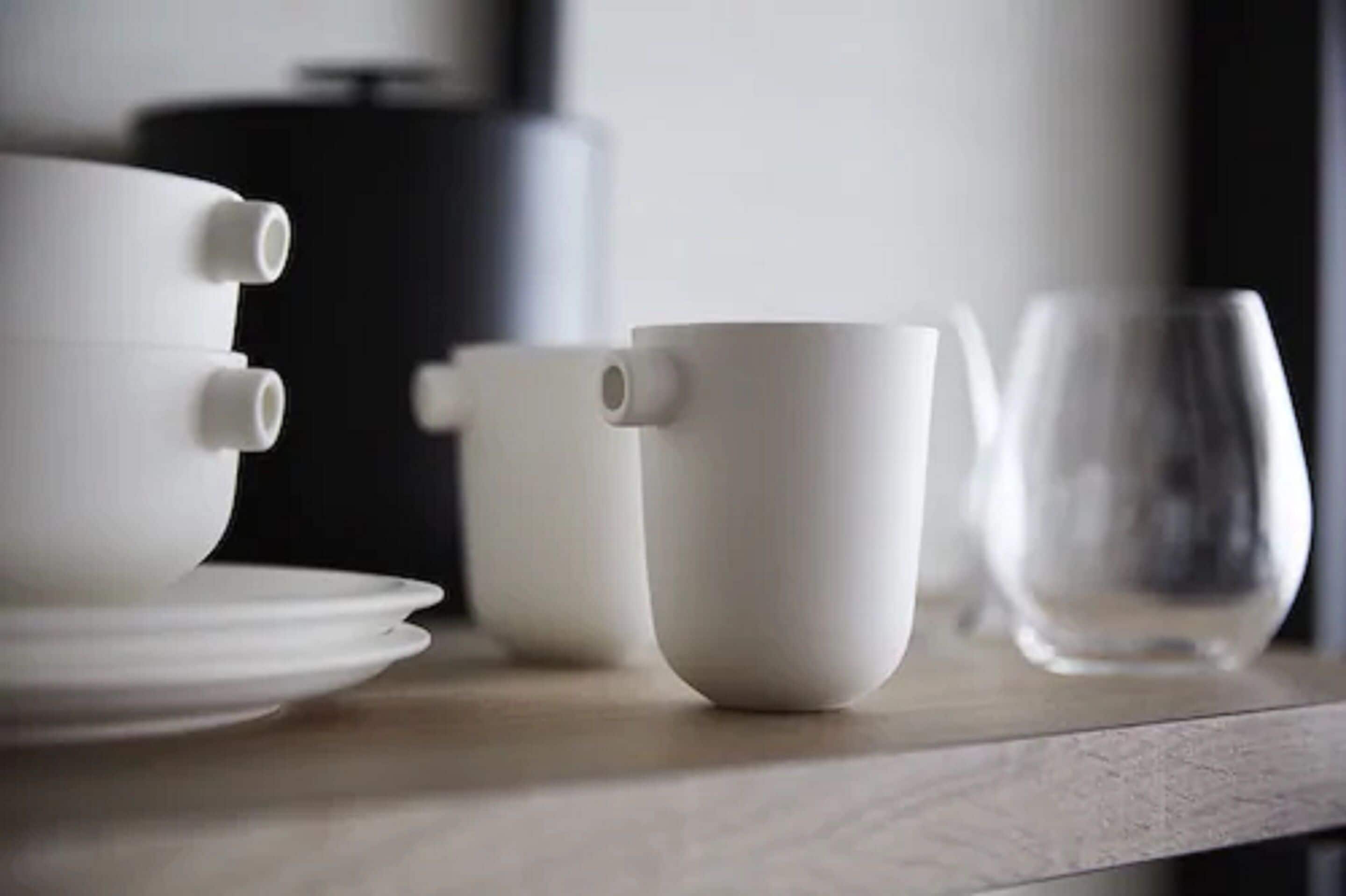 studio plus - 1 king bed | private kitchenette | fridge, microwave, coffee/tea maker, electric kettle