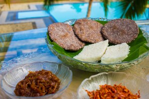 Free breakfast  - Hotel 4 U Saliya Garden (Anuradhapura)