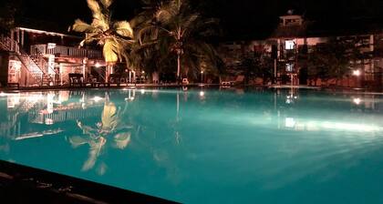Hotel 4 U Saliya Garden