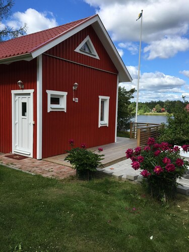 Summer house with panoramic sea view at Spersboda