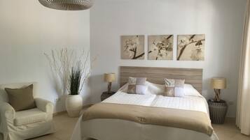 4 slaapkamers, een strijkplank/strijkijzer, wifi, beddengoed