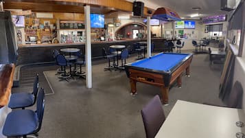 Bar (di hartanah)