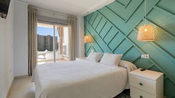 4 多间卧室、客房内保险箱、熨斗/熨衣板、免费 WiFi