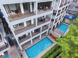 Aerial view - Magenta Hill View Villa 6 bedrooms with a private slide pool (Bandung)