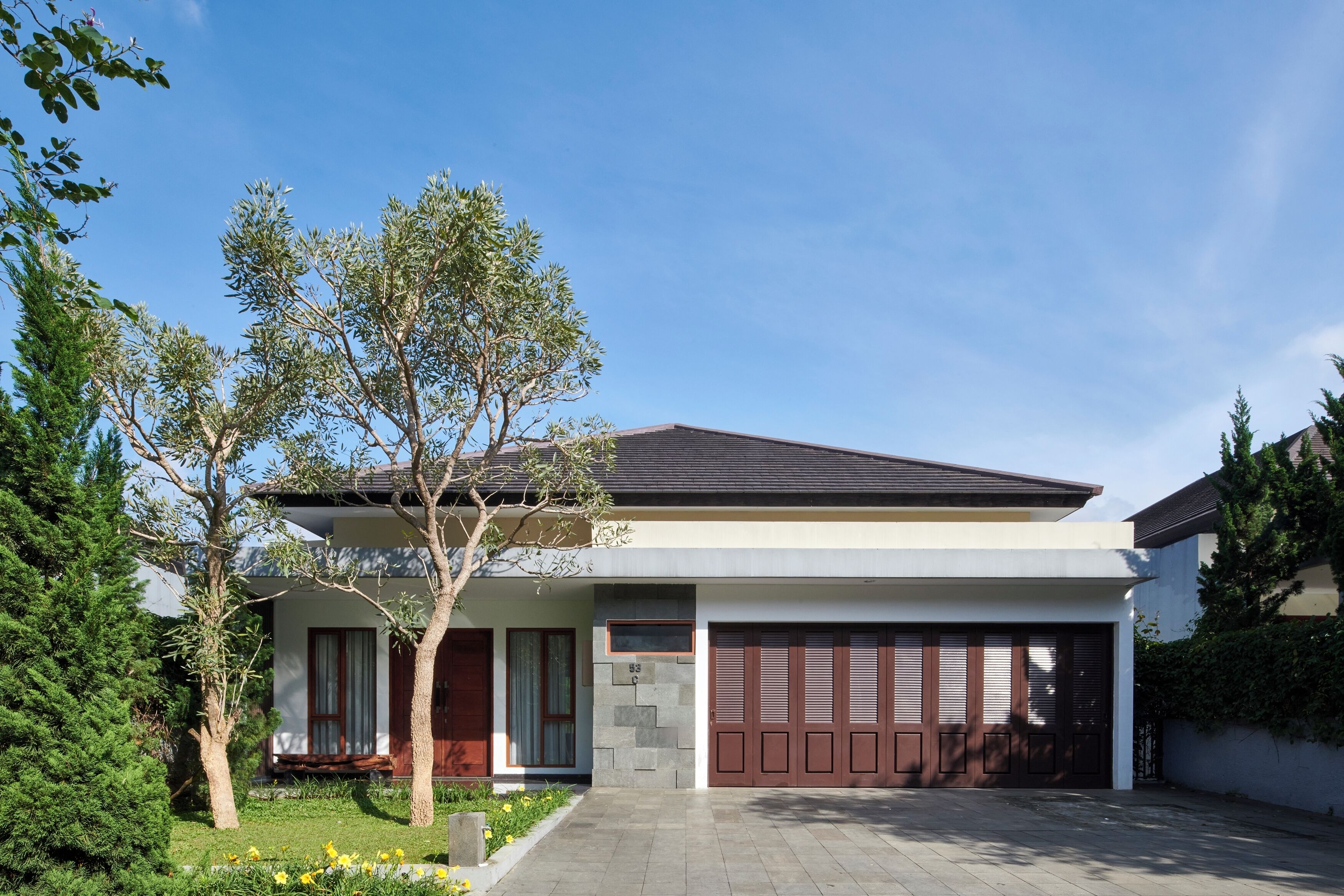 Mặt tiền nơi lưu trú