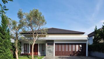 Mặt tiền nơi lưu trú