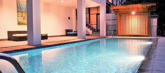 Magenta Hill View Villa 6 bedrooms with a private slide pool