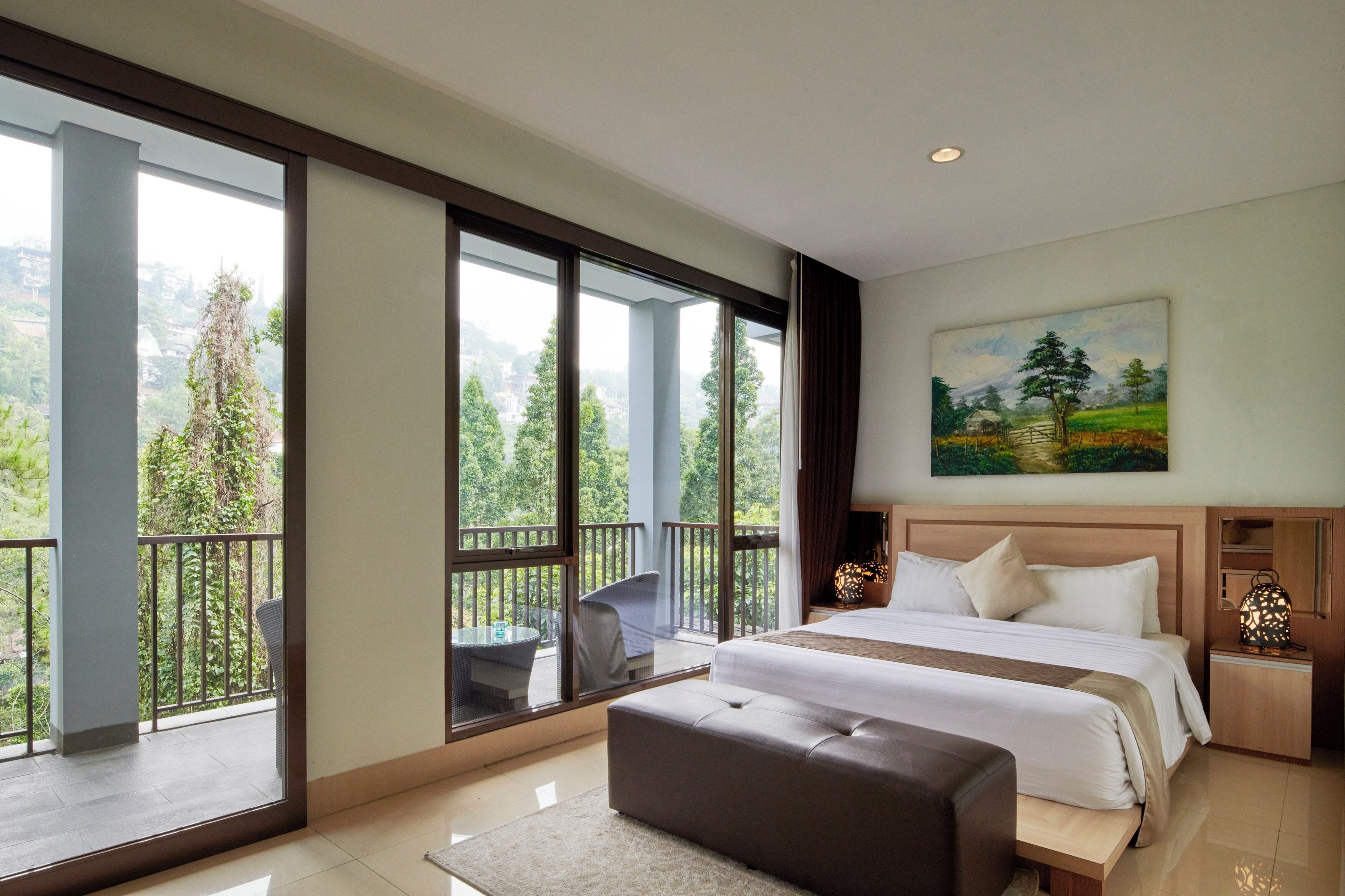 Family Villa, 6 Bedrooms | 6 bedrooms, iron/ironing board, free WiFi, bed sheets