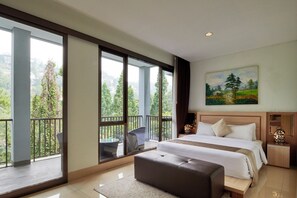 家庭别墅, 6 间卧室 | 6 多间卧室、熨斗/熨衣板、免费 WiFi、床单