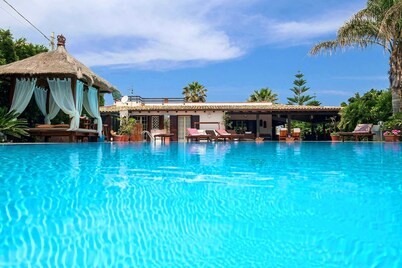 **** RUMAH SAYA ****  Balinese house by the sea