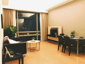 LCD TV - Wales Swiss Garden Residence (Kuala Lumpur)