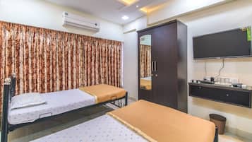 Pillow-top beds, in-room safe, desk, free WiFi