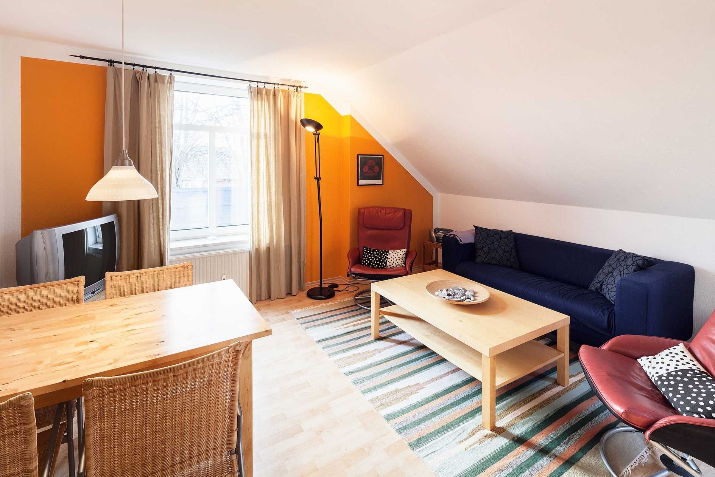 Ferienwohnung 1 Sitzgruppe mit Esstisch