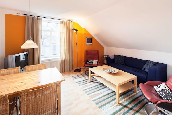 Ferienwohnung 1 Sitzgruppe mit Esstisch