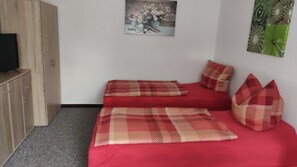 1 habitación y ropa de cama 