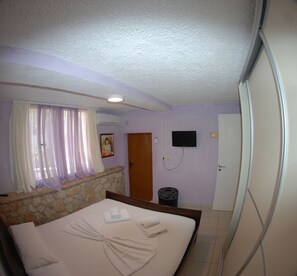 Appartement, 1 chambre | Fer et planche à repasser, lit d’appoint (gratuit)