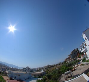 Apartment, 2 Schlafzimmer | Blick vom Balkon