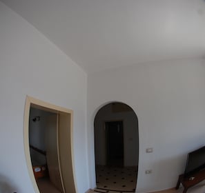 Iron/ironing board, free rollaway beds, free WiFi