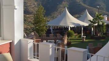 Camera familiare, terrazzo | Balcone