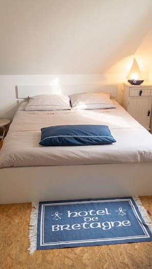 2 makuuhuonetta, silitysrauta/-lauta, vauvan matkasänky, ilmainen Wi-Fi