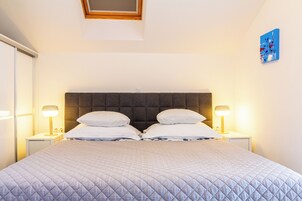 1 bedroom, premium bedding, in-room safe, soundproofing