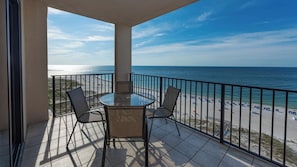 Outdoor dining - Phoenix East 1203 - Amazing Gulf Front Condo! (Orange Beach)