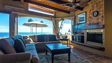 Smart TV, fireplace, video games, DVD player