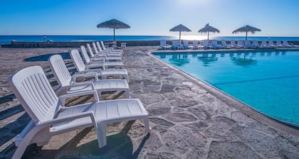 WOW! Discounted 30%!!! SURFERS DREAM LOCATION!!! New Beach Home in Las Gaviotas