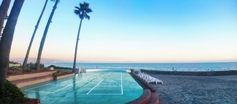 WOW! Discounted 30%!!!  SURFERS DREAM LOCATION!!! New Beach Home in Las Gaviotas