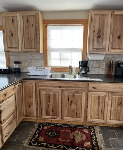 PA Grand Canyon cozy mountain retreat on 35 private acres