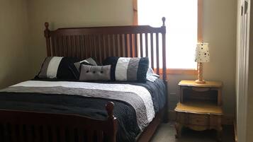 2 bedrooms, WiFi, bed sheets