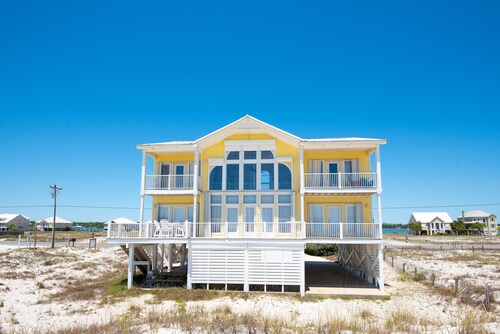 June 27-July 1 AVAILABLE and DISCOUNTED🏖️~Right On the Beach~4BR4Bath