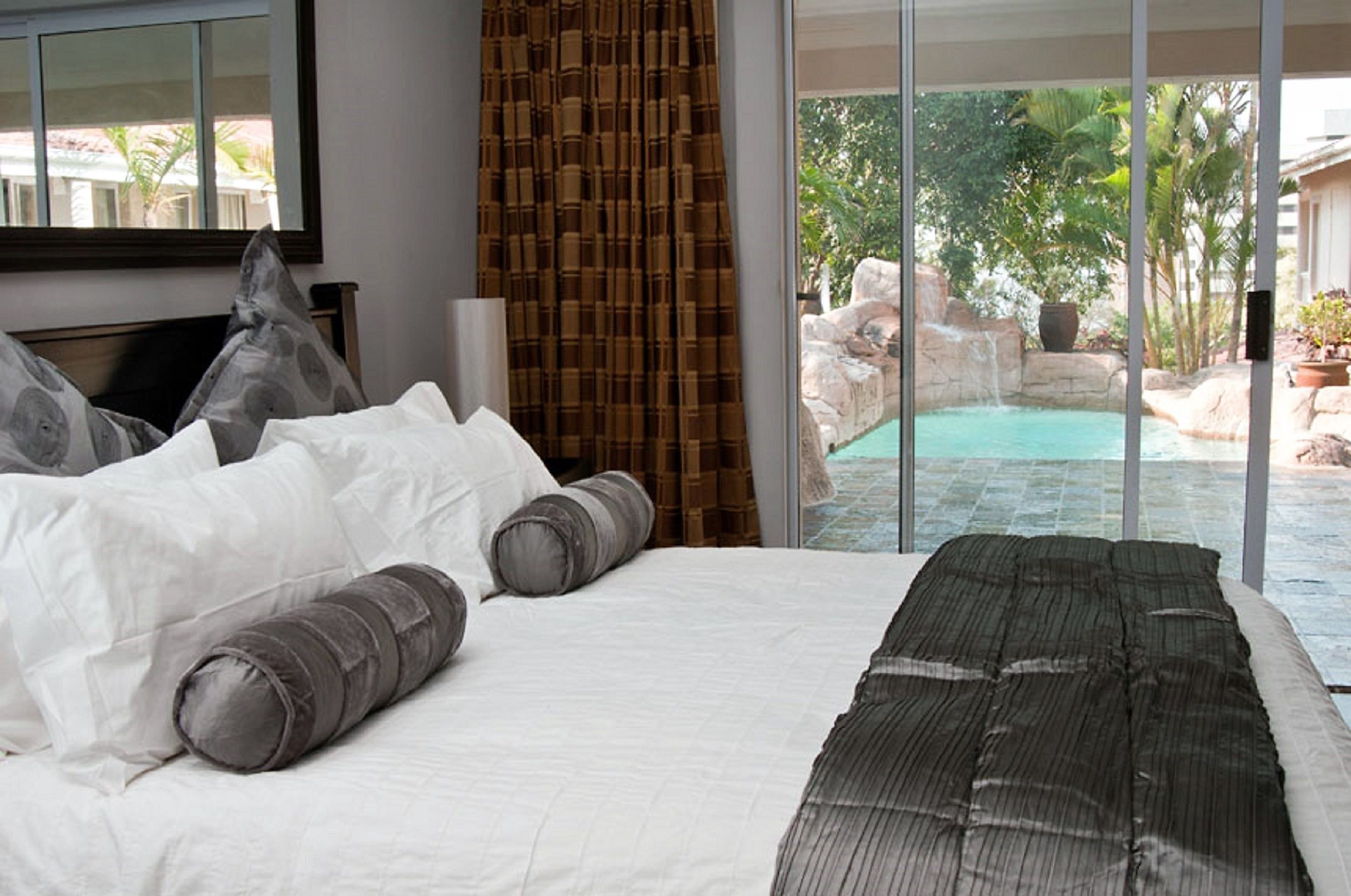 Photo - Rostalyn Guesthouse