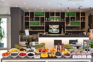 Bar (on property) - Garda Life (Riva del Garda)