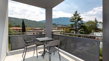 Doppia Comfort, balcone | Minibar, una cassaforte in camera, con arredamento individuale