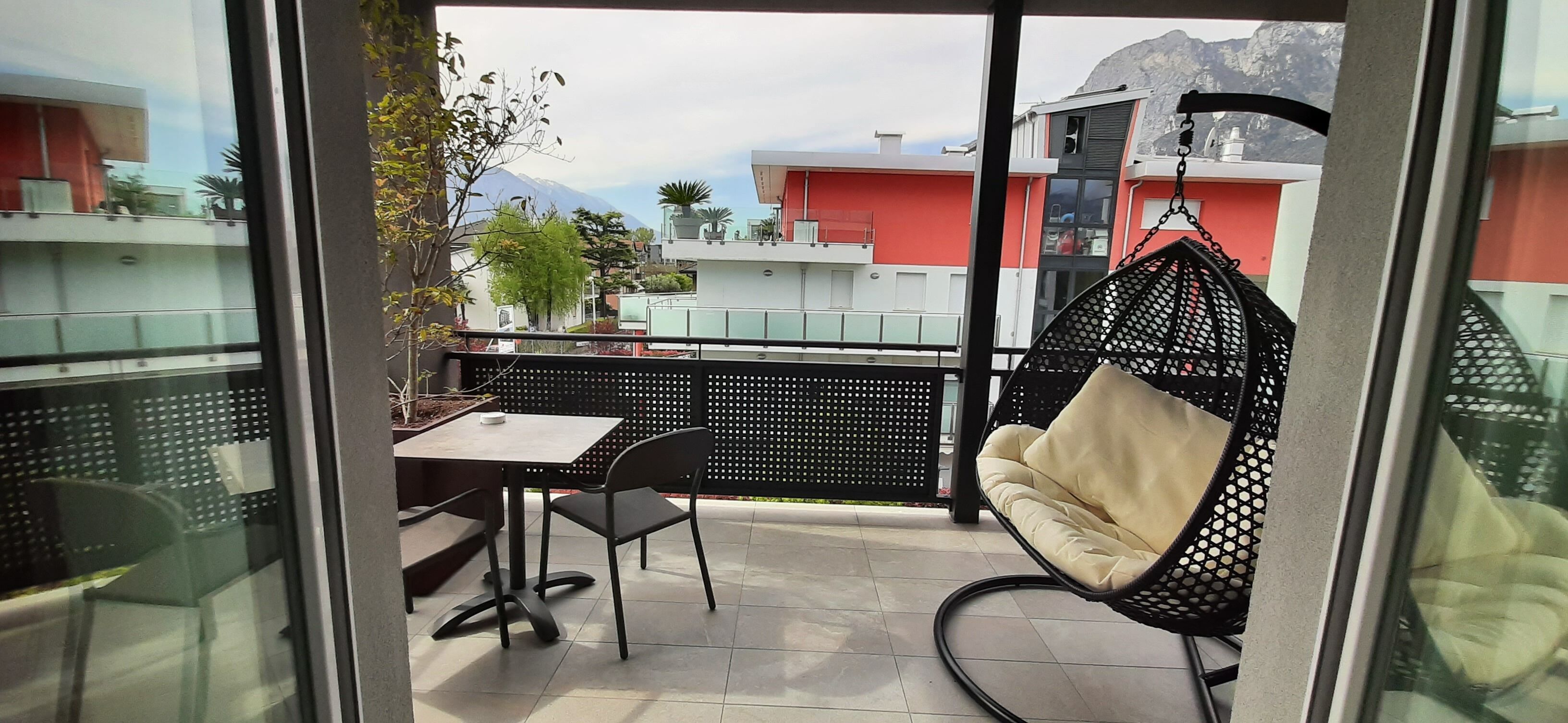 comfort double room, balcony | balcony