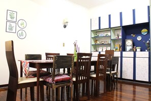 Interior detail - XiTang Comfortable Suite (Taipei)