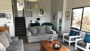 Maison, 3 chambres | Coin séjour