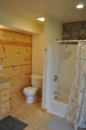 Duschwanne, Handtücher