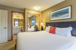 2 bedrooms, iron/ironing board, Internet, bed sheets