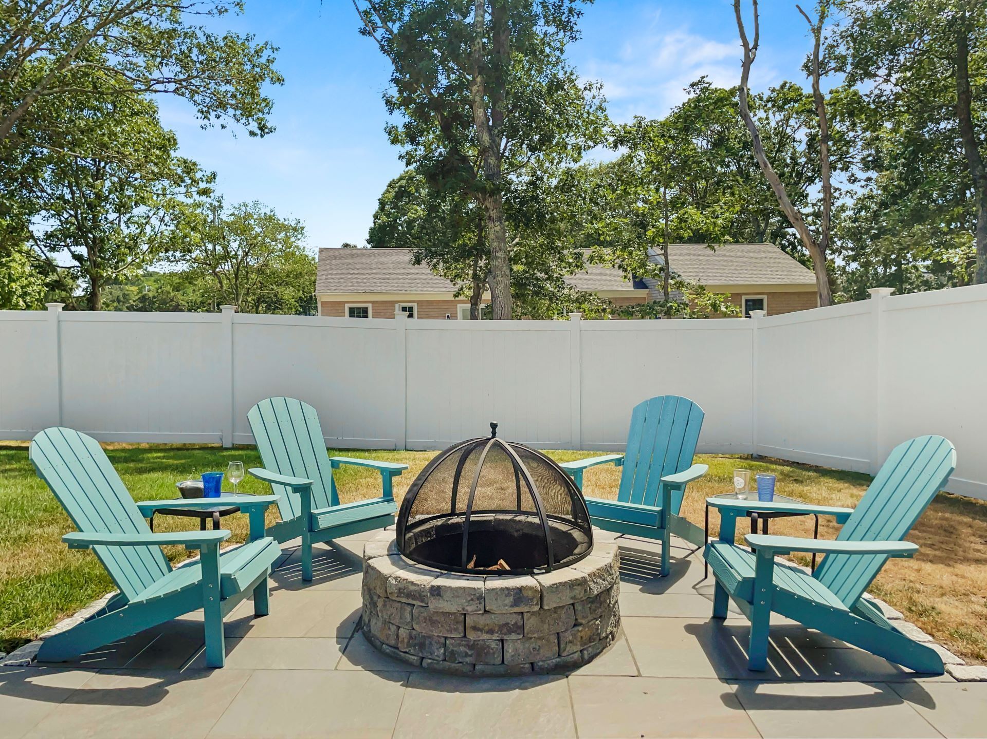 Near Beach Bike Path Walk to Dennis Port AC WiFi Monomoy Retreat