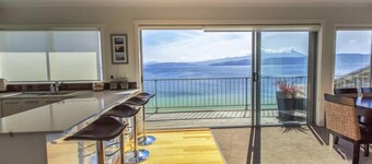 'beachbreak' Opossum Bay - Best on the beach! Adjacent to Arm-End golf course.