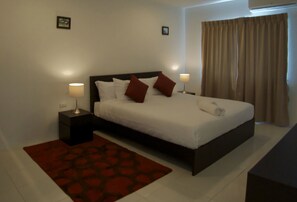 One Bedroom | โต๊ะทำงาน, ผ้าม่านกันแสง, เปล/เตียงเด็กอ่อน, Wi-Fi ฟรี
