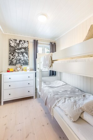 Casa luxo, 4 quartos | 4 quartos, roupas de cama premium, ferros/tábuas de passar roupa