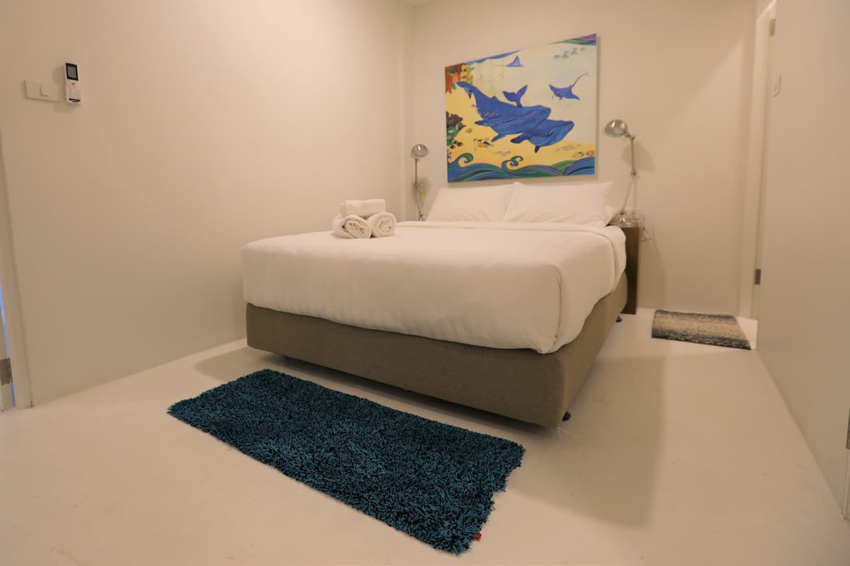 Superior Double Room (No window) | Wifi gratis y ropa de cama