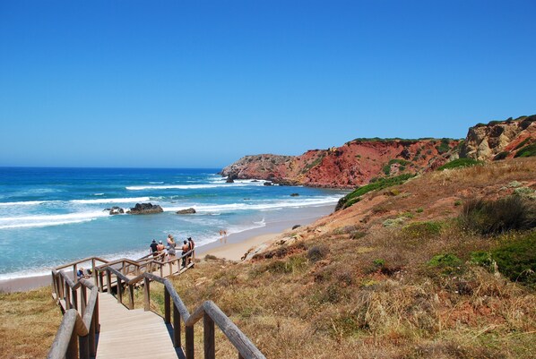 Beach nearby, beach towels