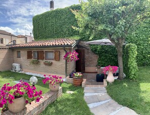 Exclusive-Zimmer, 1 Schlafzimmer | Wohnbereich