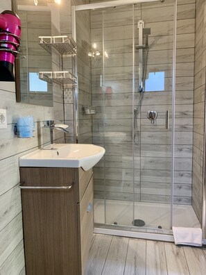 Exclusive Room, 1 Bedroom | Bathroom - Villa Roberta (Ferrara)